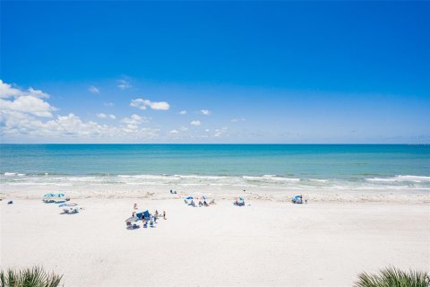 Condominio en venta en Redington Shores, Florida, 3 dormitorios, 130.99 m2 № 1759495 - foto 5