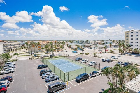 Condominio en venta en Redington Shores, Florida, 3 dormitorios, 130.99 m2 № 1759495 - foto 3