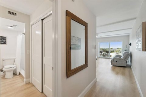 Condominio en venta en New Smyrna Beach, Florida, 1 dormitorio, 42.64 m2 № 2220130 - foto 18