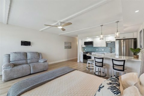 Condominio en venta en New Smyrna Beach, Florida, 1 dormitorio, 42.64 m2 № 2220130 - foto 14