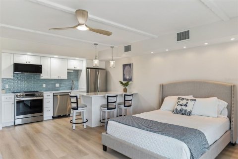 Condominio en venta en New Smyrna Beach, Florida, 1 dormitorio, 42.64 m2 № 2220130 - foto 15