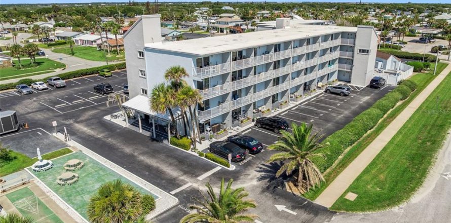 Condominio en New Smyrna Beach, Florida, 1 dormitorio № 2220130