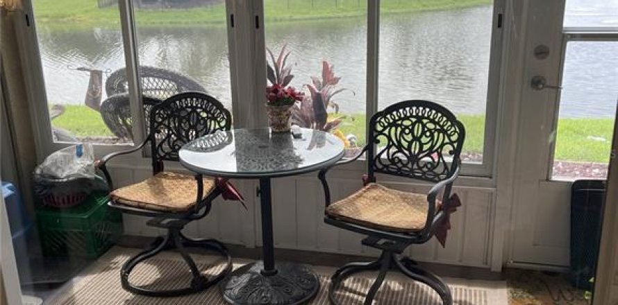 Touwnhouse à New Smyrna Beach, Floride 3 chambres, 197.32 m2 № 1808516