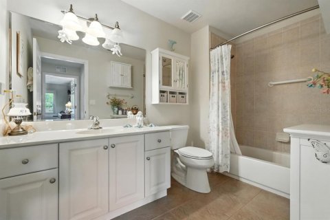 Touwnhouse à vendre à New Smyrna Beach, Floride: 3 chambres, 197.32 m2 № 1808516 - photo 17
