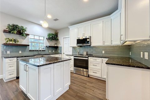 Casa en venta en Oviedo, Florida, 4 dormitorios, 226.31 m2 № 1828660 - foto 18
