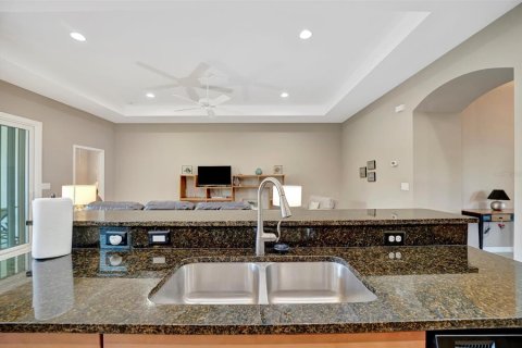 House in Bradenton, Florida 3 bedrooms, 188.96 sq.m. № 1629487 - photo 19
