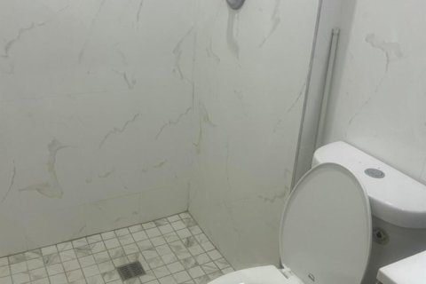 Villa ou maison à louer à Miami Gardens, Floride: 3 chambres, 140.47 m2 № 2400843 - photo 5
