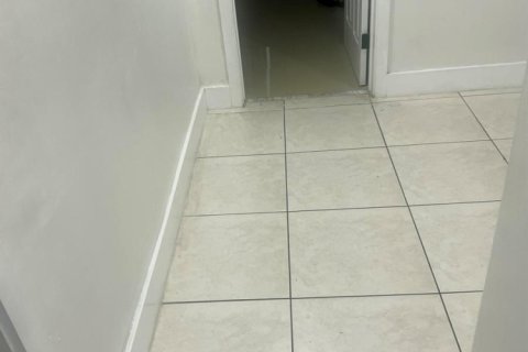 Villa ou maison à louer à Miami Gardens, Floride: 3 chambres, 140.47 m2 № 2400843 - photo 15