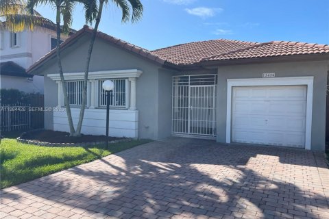 Купить виллу или дом в Хомстед, Флорида 3 спальни, 133.97м2, № 2048130 - фото 4