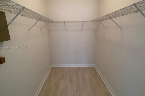 Купить виллу или дом в Хомстед, Флорида 3 спальни, 133.97м2, № 2048130 - фото 25