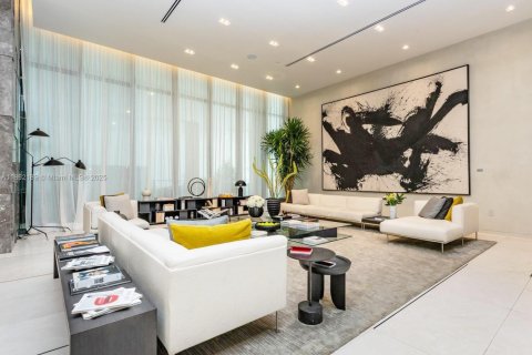 Condominio en venta en Miami, Florida, 4 dormitorios, 173.82 m2 № 1858762 - foto 29