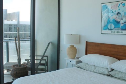 Condominio en venta en Miami, Florida, 4 dormitorios, 173.82 m2 № 1858762 - foto 21