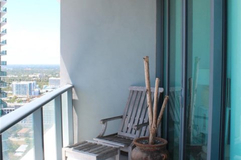 Condominio en venta en Miami, Florida, 4 dormitorios, 173.82 m2 № 1858762 - foto 27