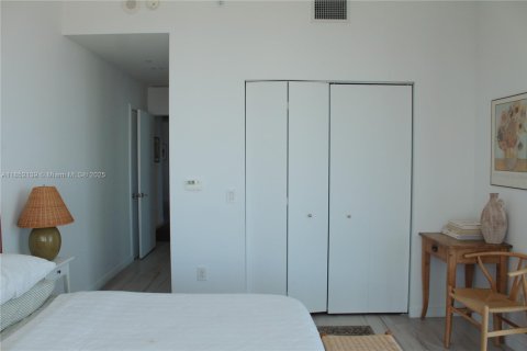 Condominio en venta en Miami, Florida, 4 dormitorios, 173.82 m2 № 1858762 - foto 22