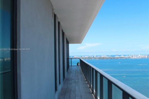 Condominio en venta en Miami, Florida, 4 dormitorios, 173.82 m2 № 1858762 - foto 28