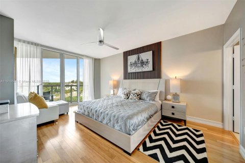 Купить кондоминиум в Холливуд, Флорида 2 спальни, 184.69м2, № 1965853 - фото 11