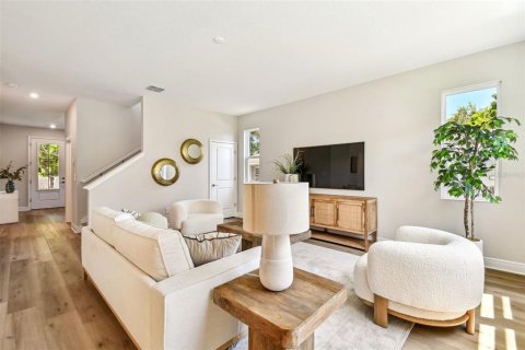 House in Tampa, Florida 4 bedrooms, 223.8 sq.m. № 1152668 - photo 10