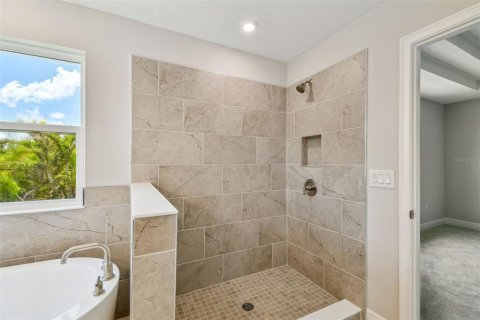 House in Tampa, Florida 4 bedrooms, 223.8 sq.m. № 1152668 - photo 28