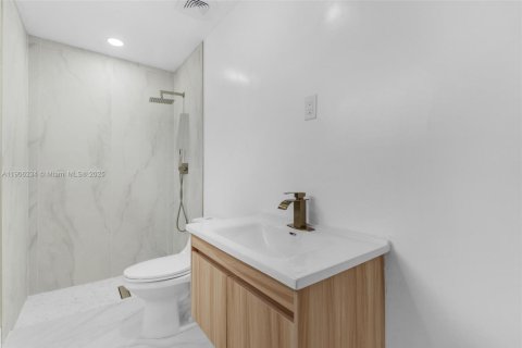 Casa en venta en Hollywood, Florida, 3 dormitorios, 149.94 m2 № 1956988 - foto 18