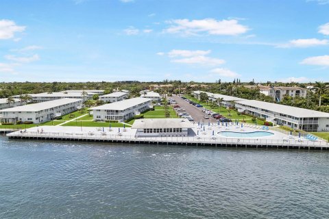 Copropriété à vendre à Boynton Beach, Floride: 1 chambre, 52.95 m2 № 2397813 - photo 18