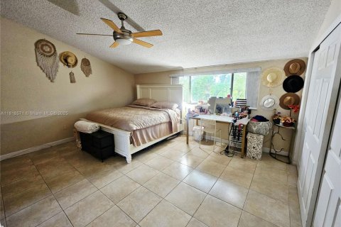 Condominio en venta en Coral Springs, Florida, 3 dormitorios, 125.42 m2 № 1786924 - foto 11