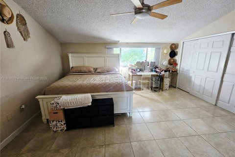 Condominio en venta en Coral Springs, Florida, 3 dormitorios, 125.42 m2 № 1786924 - foto 10