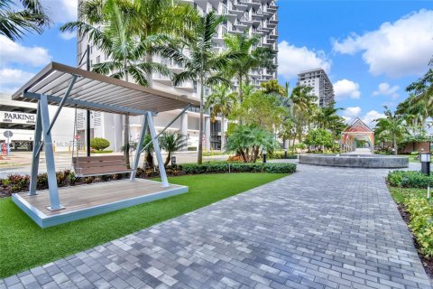 Condo in Doral, Florida, 1 bedroom in URBANA  № 1688626 - photo 15
