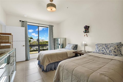 Condo in Doral, Florida, 1 bedroom in URBANA  № 1688626 - photo 23