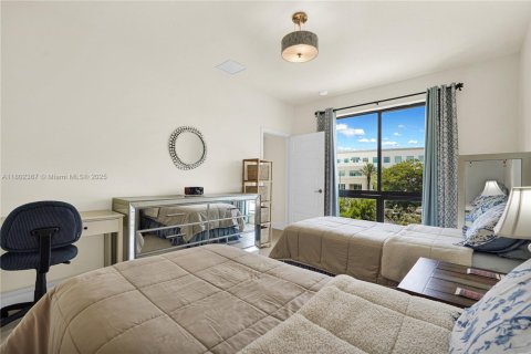 Condo in Doral, Florida, 1 bedroom in URBANA  № 1688626 - photo 22