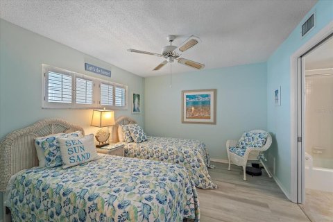 Condo in Venice, Florida, 2 bedrooms  № 1680394 - photo 19