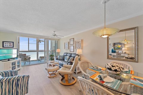 Condo in Venice, Florida, 2 bedrooms  № 1680394 - photo 2