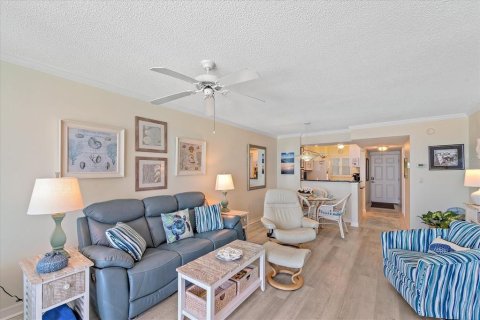 Condo in Venice, Florida, 2 bedrooms  № 1680394 - photo 7