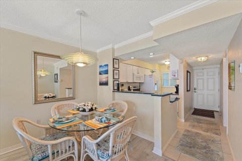 Condo in Venice, Florida, 2 bedrooms  № 1680394 - photo 8