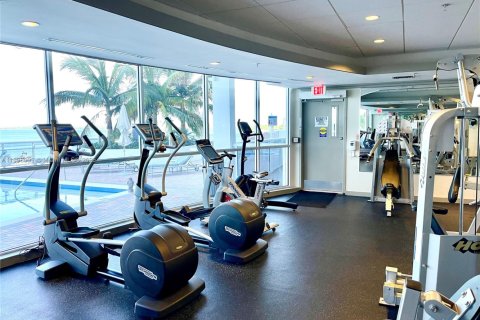 Condominio en alquiler en Miami Beach, Florida, 2 dormitorios, 103.12 m2 № 1949409 - foto 18