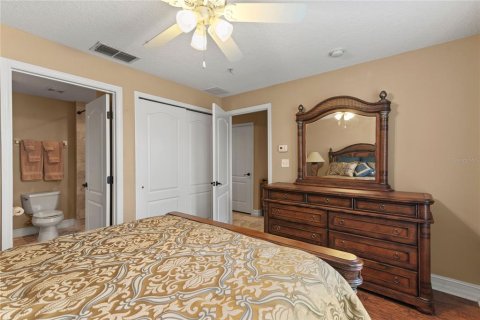 Touwnhouse à vendre à Lake Mary, Floride: 4 chambres, 198.07 m2 № 1914380 - photo 9