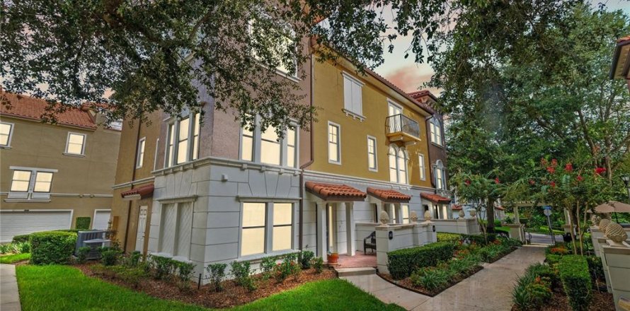 Touwnhouse à Lake Mary, Floride 4 chambres, 198.07 m2 № 1914380