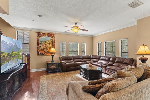 Touwnhouse à vendre à Lake Mary, Floride: 4 chambres, 198.07 m2 № 1914380 - photo 15