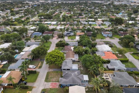 Villa ou maison à vendre à Oakland Park, Floride: 3 chambres, 125.6 m2 № 1898307 - photo 28