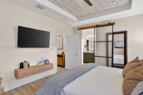 Townhouse in Hialeah, Florida 3 bedrooms, 158.68 sq.m. № 2042355 - photo 10