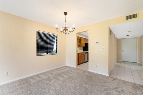 Copropriété à louer à Sarasota, Floride: 2 chambres, 102.94 m2 № 1879557 - photo 6
