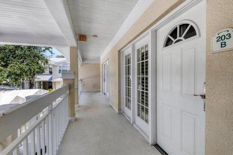 Villa ou maison à louer à Bradenton, Floride: 2 chambres, 103.96 m2 № 2103517 - photo 3