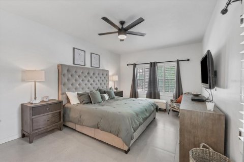 Villa ou maison à louer à Bradenton, Floride: 2 chambres, 103.96 m2 № 2103517 - photo 22