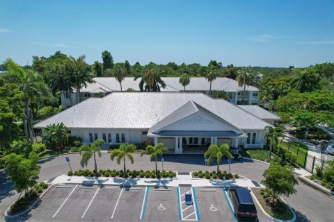 Villa ou maison à louer à Bradenton, Floride: 2 chambres, 103.96 m2 № 2103517 - photo 28
