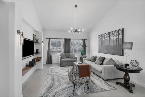 Villa ou maison à louer à Bradenton, Floride: 2 chambres, 103.96 m2 № 2103517 - photo 6