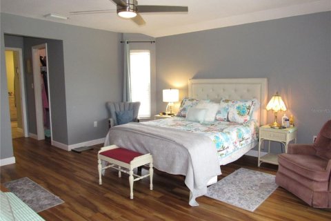 Casa en venta en Port Charlotte, Florida, 4 dormitorios, 228.26 m2 № 1906694 - foto 22