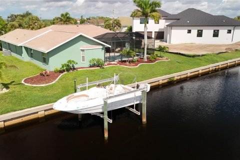 Casa en venta en Port Charlotte, Florida, 4 dormitorios, 228.26 m2 № 1906694 - foto 8