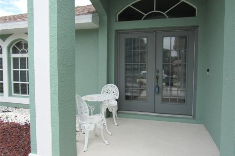 Casa en venta en Port Charlotte, Florida, 4 dormitorios, 228.26 m2 № 1906694 - foto 4