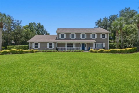 House in Longwood, Florida 4 bedrooms, 257.53 sq.m. № 2225446 - photo 4