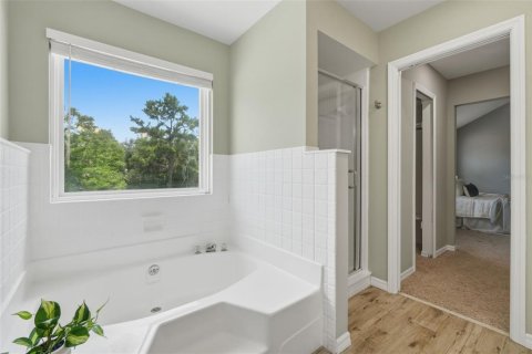 House in Longwood, Florida 4 bedrooms, 257.53 sq.m. № 2225446 - photo 29