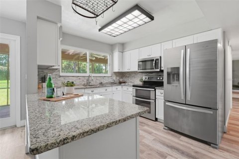 House in Longwood, Florida 4 bedrooms, 257.53 sq.m. № 2225446 - photo 7